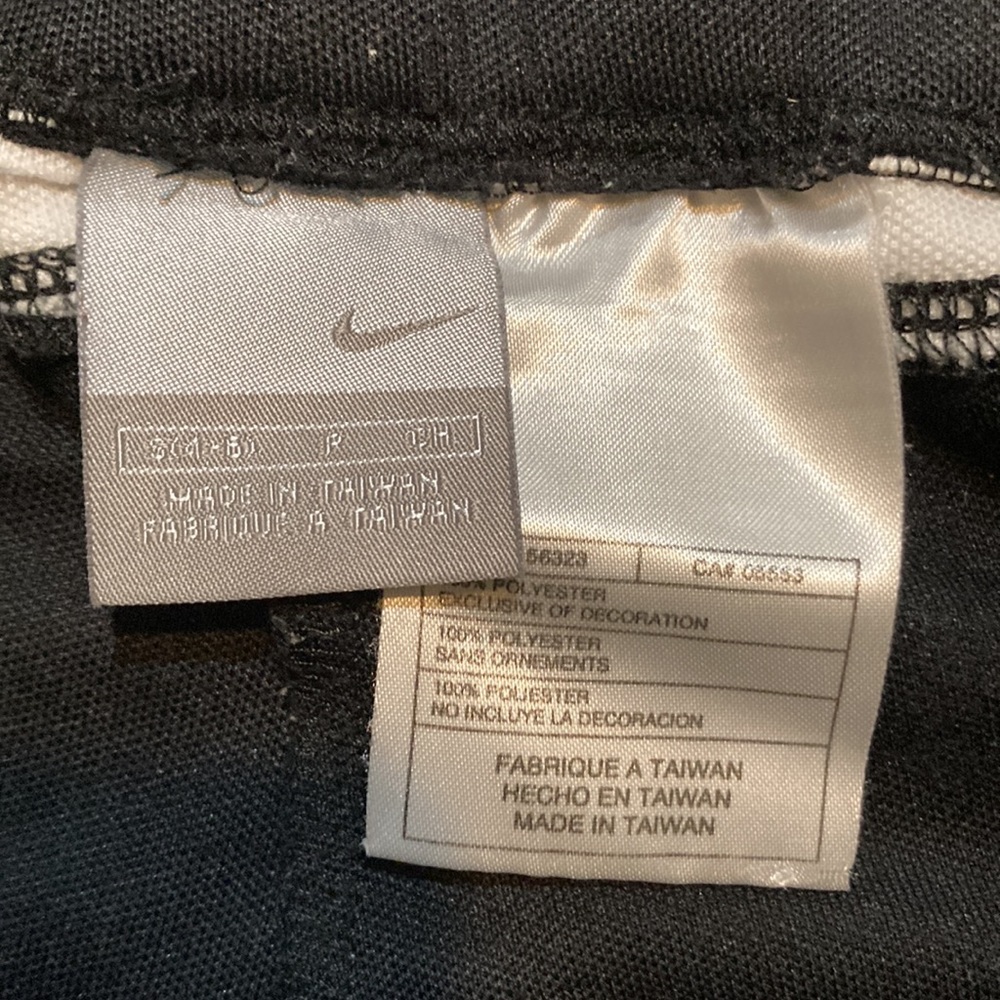 Nike Active Capris - image 4